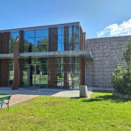Hotel Osrodek Szkoleniowo-Wypoczynkowy "Lesnik" Ustka Zewnętrze zdjęcie