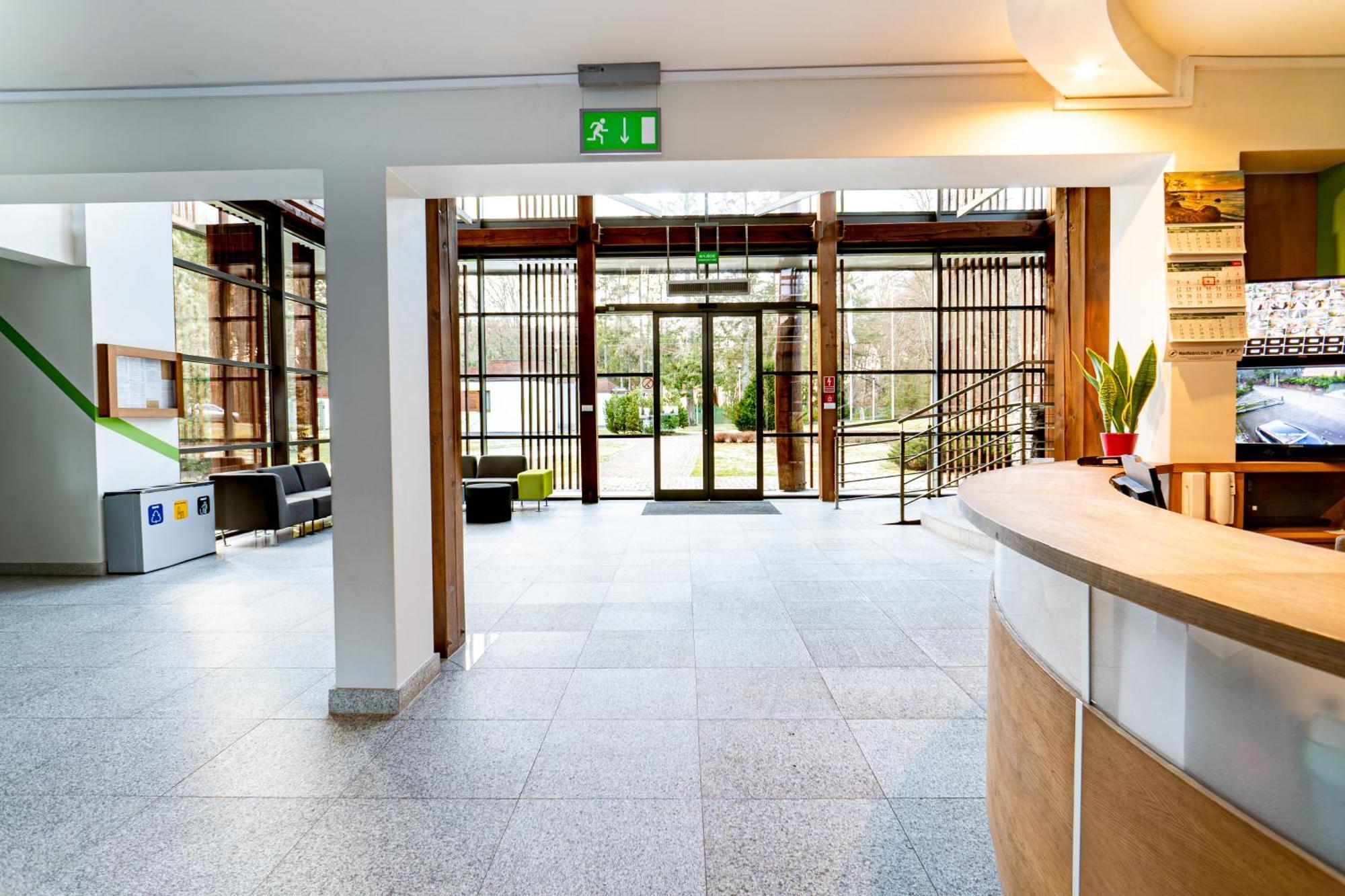 Hotel Osrodek Szkoleniowo-Wypoczynkowy "Lesnik" Ustka Zewnętrze zdjęcie