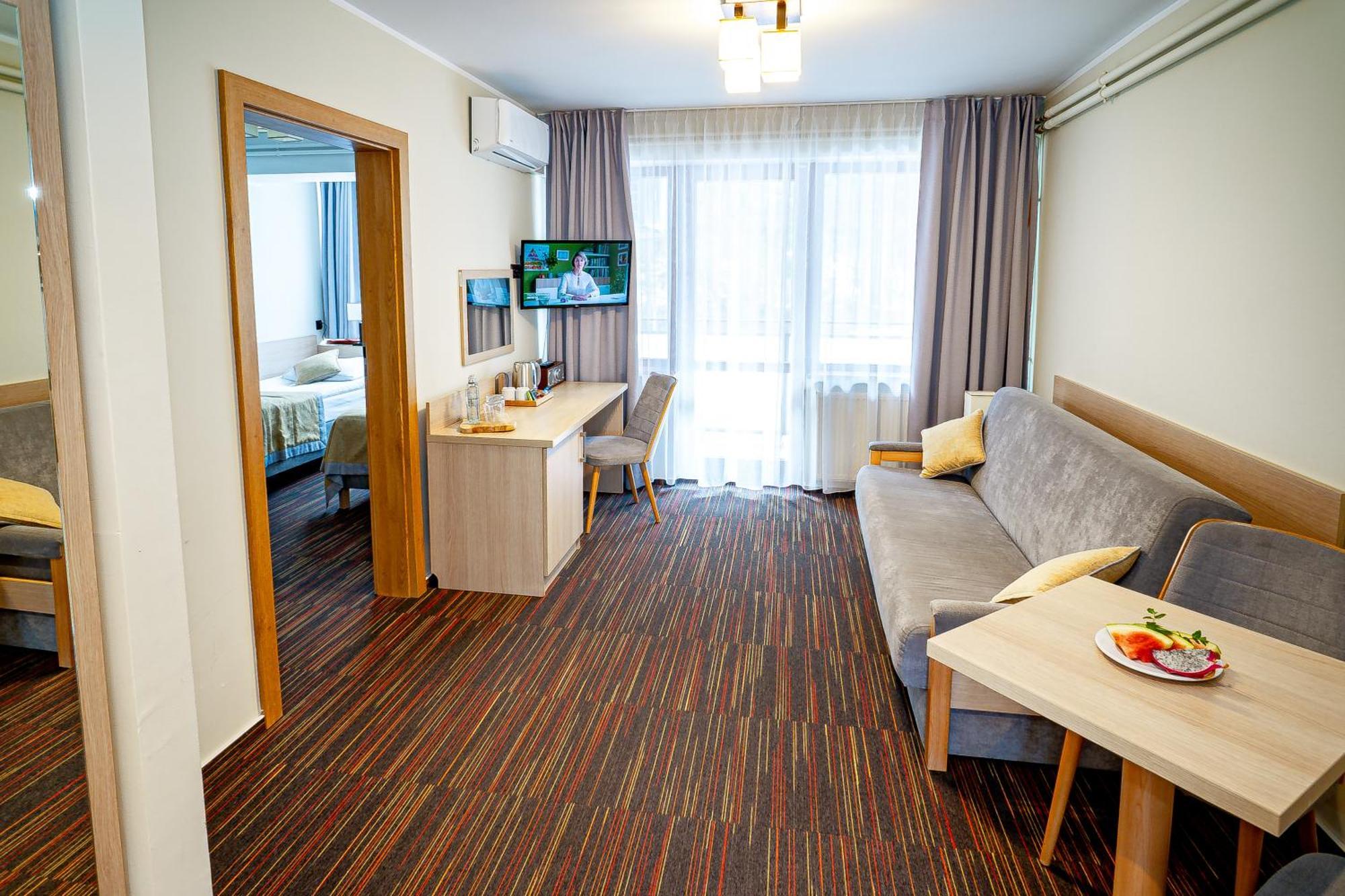 Hotel Osrodek Szkoleniowo-Wypoczynkowy "Lesnik" Ustka Zewnętrze zdjęcie