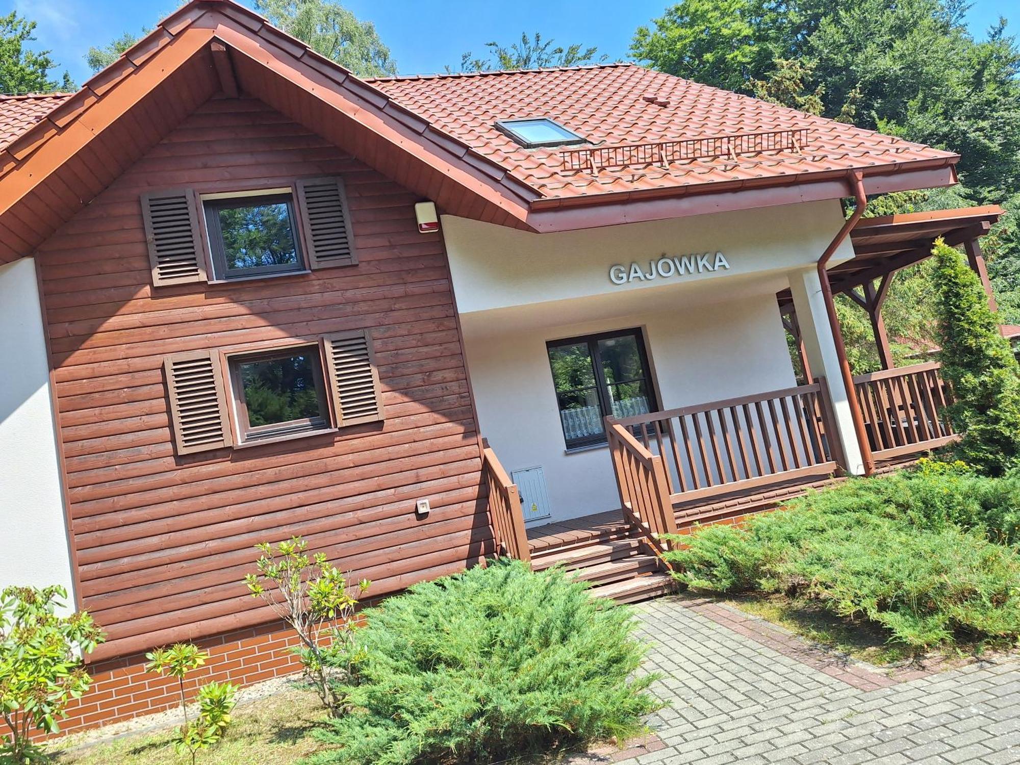 Hotel Osrodek Szkoleniowo-Wypoczynkowy "Lesnik" Ustka Zewnętrze zdjęcie