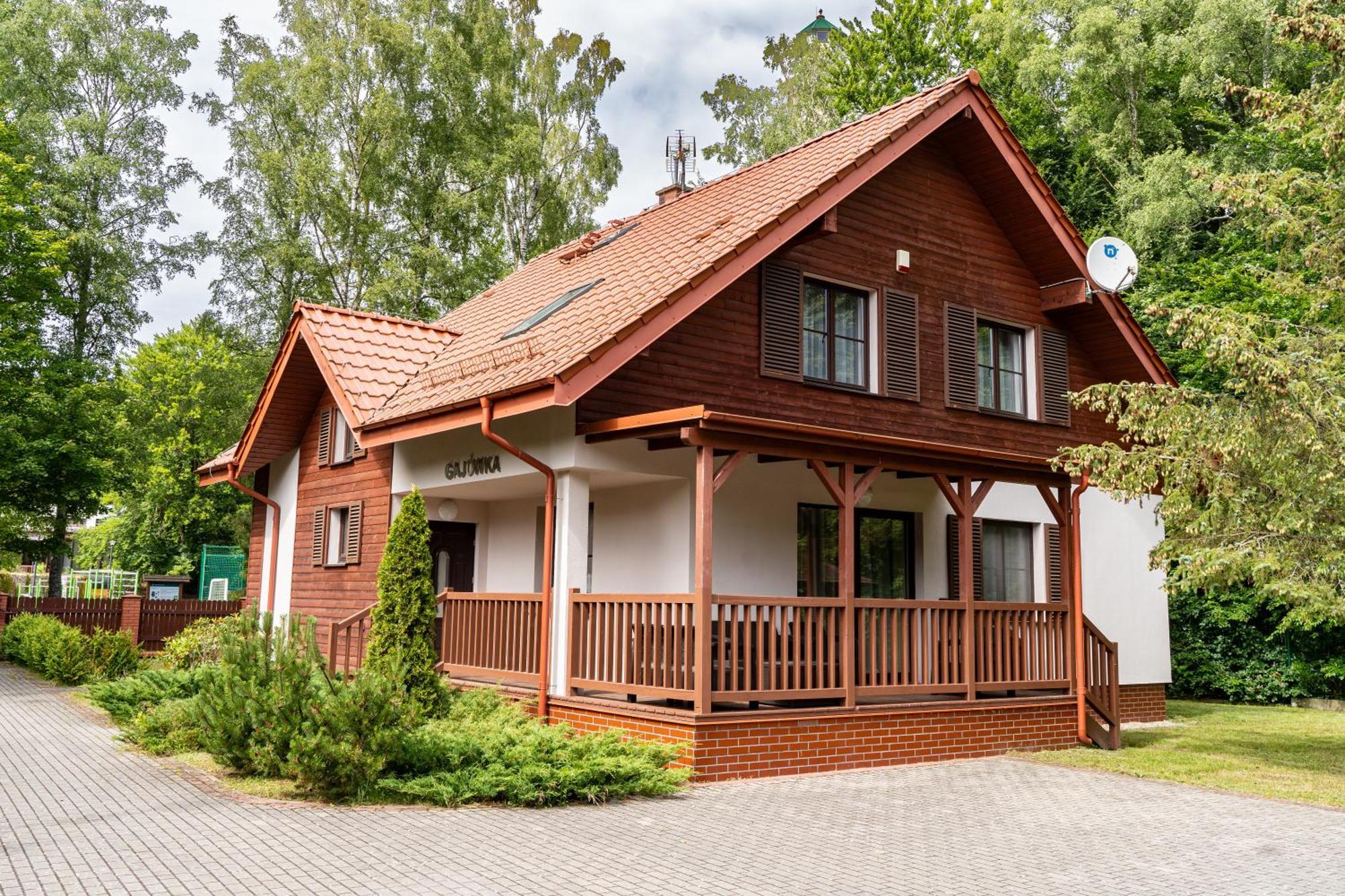 Hotel Osrodek Szkoleniowo-Wypoczynkowy "Lesnik" Ustka Zewnętrze zdjęcie